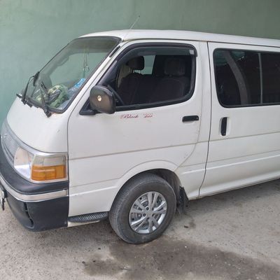 Toyota Hiache metanda В катагория прва юк ва йуловчи