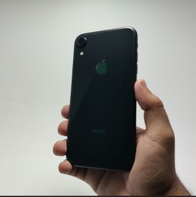 ip XR 64GB YOMKS 89% otkan yili oganman 95% da edi