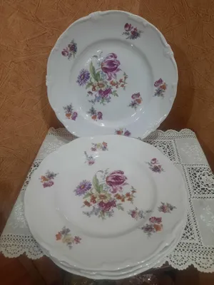 Антикварные фарфоровые столовые тарелки (клеймо 1954 год) "Мейсенский