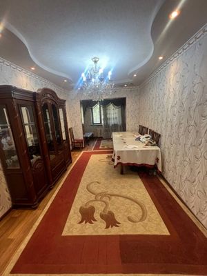 Сдаётся квартира Чиланзар 14 кв 1 а. 3/1/4