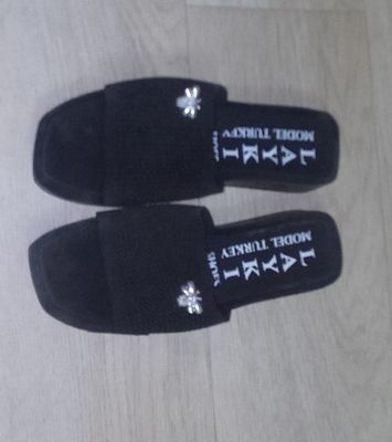 Продаеются новые тапочки