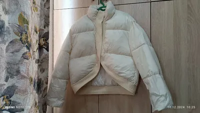 Новая куртка для девочки, из синтепона,теплая,