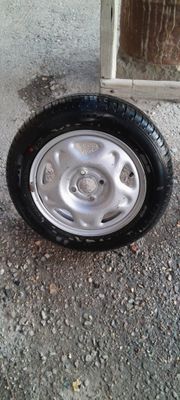 Продам шину от спарка ( 155/70 R14 ) Кому интересно звоните по