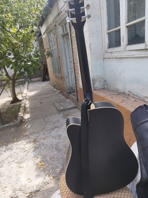 akustik gitara 40 diumlik