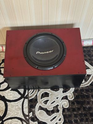 Продам новый саббуфер