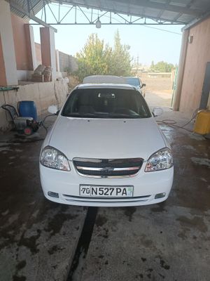 Lasetti 1.8 metani bor