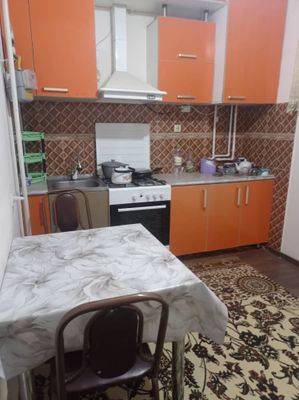 Сдаётся 3 комнатная квартира