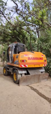 SAMSUNG 132 сотилади