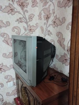 Tilivizor korsatishi zor. + Tiyuner