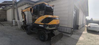 Hyundai ekskavator sotiladi