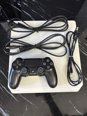 PlayStation 4 slim 500 Gb