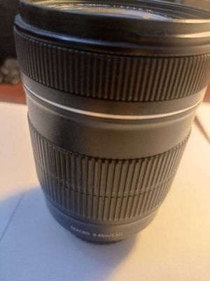 Объектив Кенон EFS 18-135 mm is