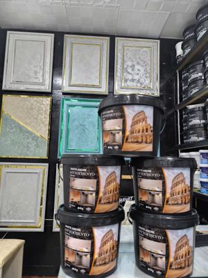 WHITE AMORE OTTOCENTO sotuvda qumliy va qumsiz varyantlarimiz mavjud