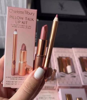 Charlotte tilbury мини набор для губ в оттенке Pillow talk original