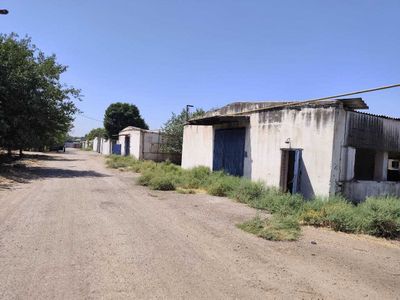 1 гектар, Ишлаб чикаришга Зангиота Боз сув. бир сотих нархи 4500