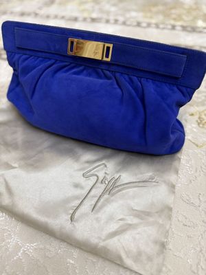 Оригинальная сумка от бренда Zanotti