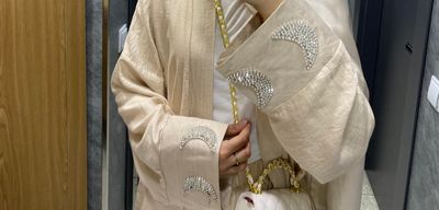 Abaya 220 ming soʻm