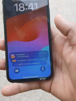 iphone xs holati ekrani almashtirish kerak