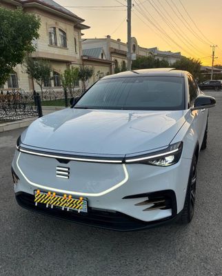 Enovate me 7 sotiladi