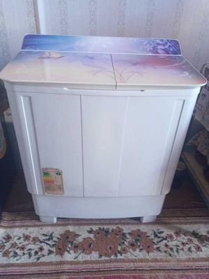 Срочно продам стиральную машину 600 сум