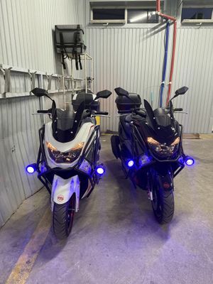 Skuter N-Max Scuter N-MAX Скутер Н макс