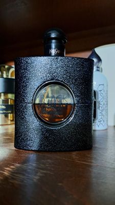 Продам парфюм Black opium edp оригинал.