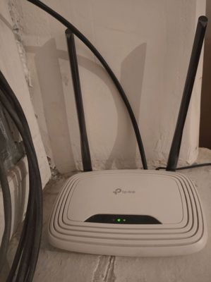 Wi-fi sotiladi 2ta.
