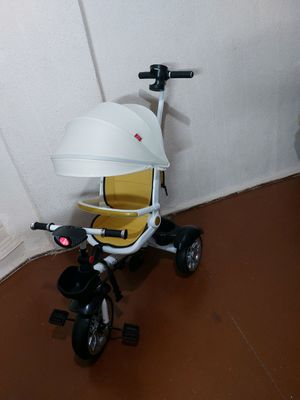Velokolyaska Luxmom.