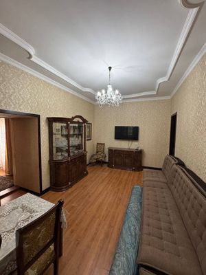 Ул Навои метро Пахтакор