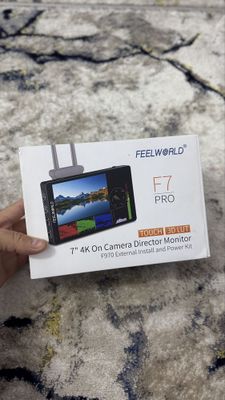 Feelworld F7 pro monitor kameraga