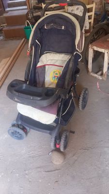 Продам коляску срочно