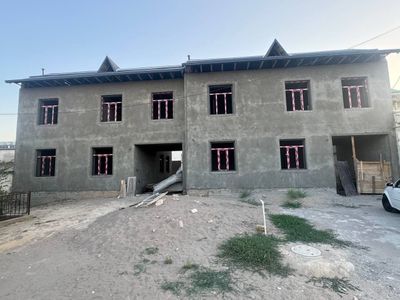 Uchaska sotiladi 5sotix 2ga boʻlingan