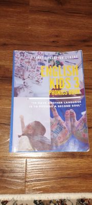 Книга English Kids 3