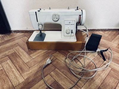 Ш машинка ЧАЙКА 132М