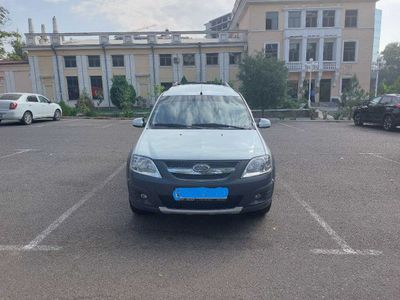 Lada Largus Cross