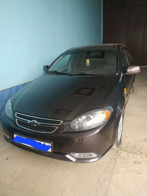 LACETTI Sotiladi narxi 11000$ naxtga