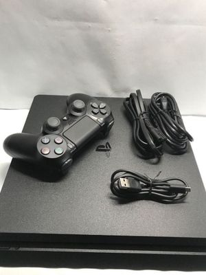 Playstation 4slim.