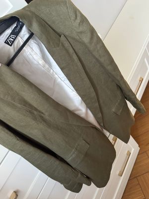 Продается пиджак Zara