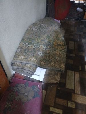 Продаётся Палас три штучки