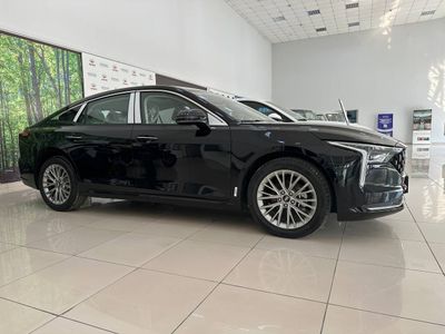 FAW Bestune B70 – лифтбек exclusive full