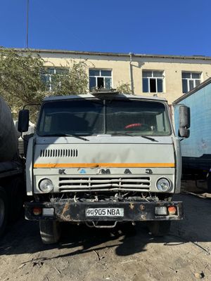 Kamaz 5511 yili 1989-yil