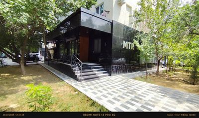 Срочный сдаётся Офис улица моштабиб 3 комнита 90м2