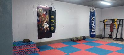 Mishok 2 ta mat tatami 40 dona sotiladi
