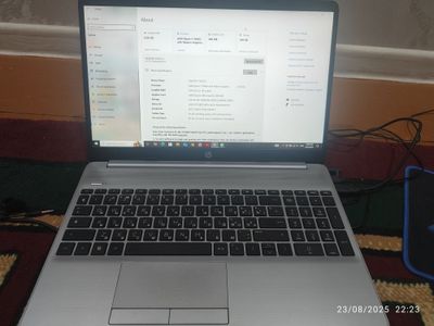 Hp 255 g8 xolati ideal zaryadchik hamma narsasi bor