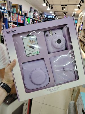 Instax Mini 12 компактный фотоаппарат