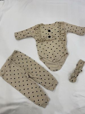 Qizaloqlar kiyimi