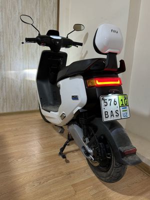 Niu mqi sport 100km