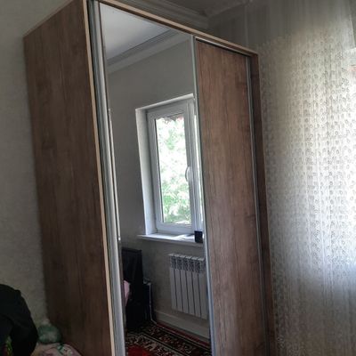 Срочно продам шкаф купе