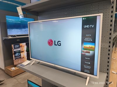 Телевизор LG 43 БЕЛОГО цвета почти новый