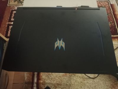 Acer predator Helios 300
